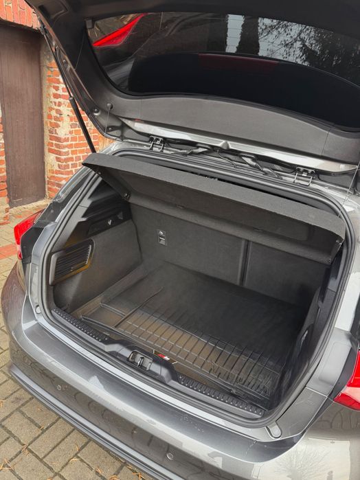 Sprzedam Ford Focus 1.0 ecoboost 125 KM ST-Line Full Led