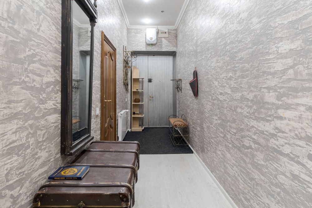 4-кімнатна квартира на продаж у Львові біля центру