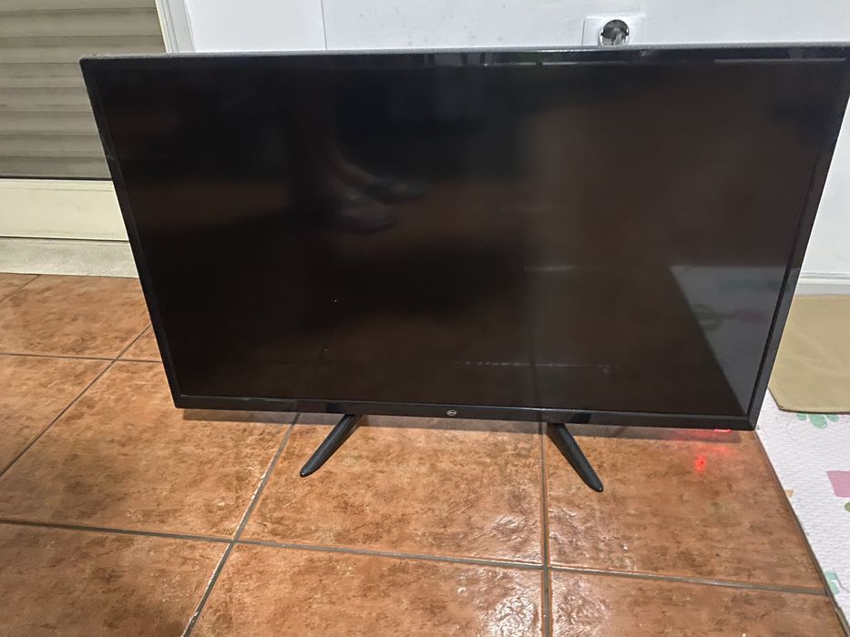 Vendo tv 32 polegadas