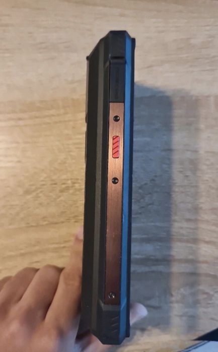 Telefone robusto HOTWAV W11