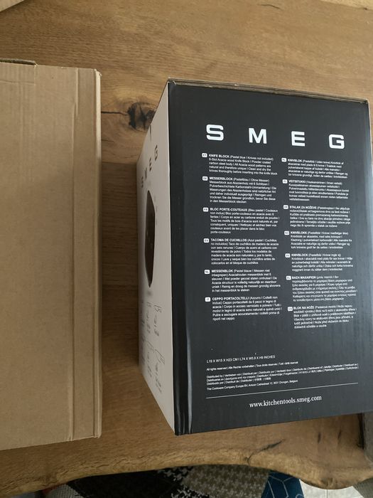 Bloco SMEG preto + facas