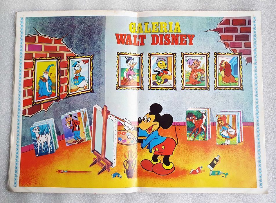 Antiga Caderneta Completa "Galeria Walt Disney" ~  210 Cromos ~ RARA