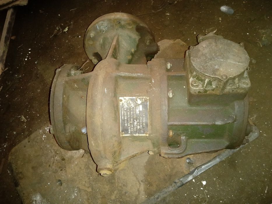 Насос трансформаторний 5т-100/8у