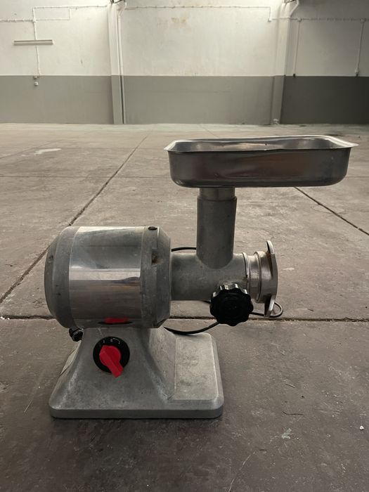 Picadora de Carne Profissional HIRANDA & SERRA – Industrial