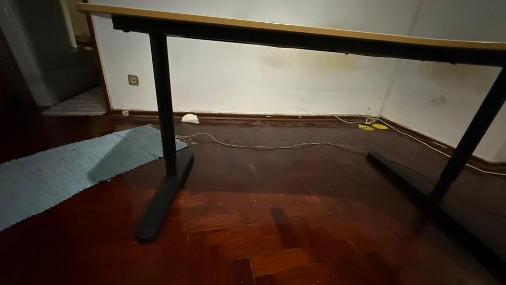 Mesa escritório em bom estado