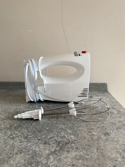 Міксер Bosch 300вт