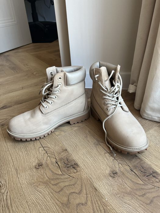 House Nowe botki śniegowce trapery beżowe 37