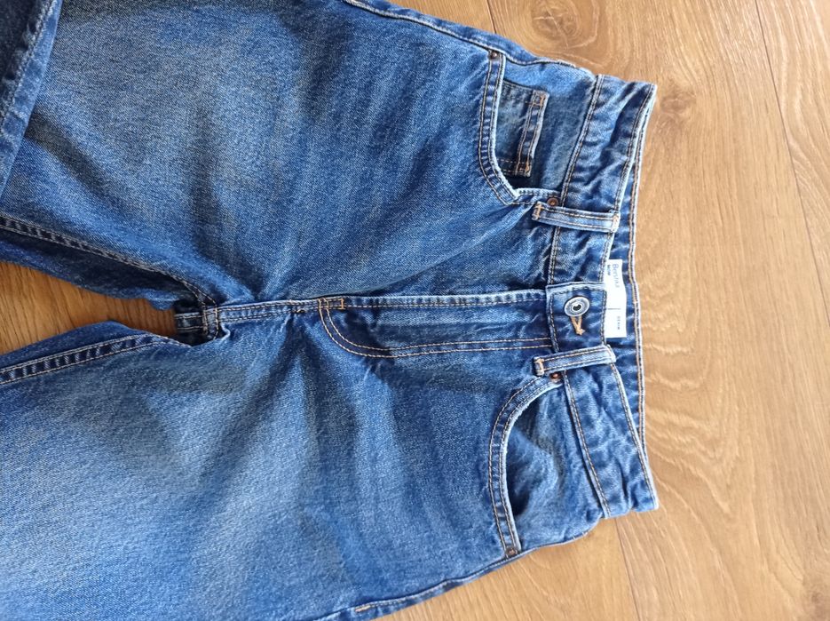 Dżinsy jeansy Bershka rozm. XS jak nowe