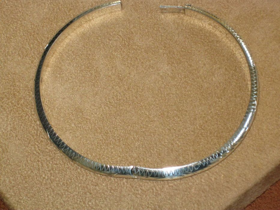 Escrava-Pulseira Prata Maciça de Lei 925`/.. C/Contraste