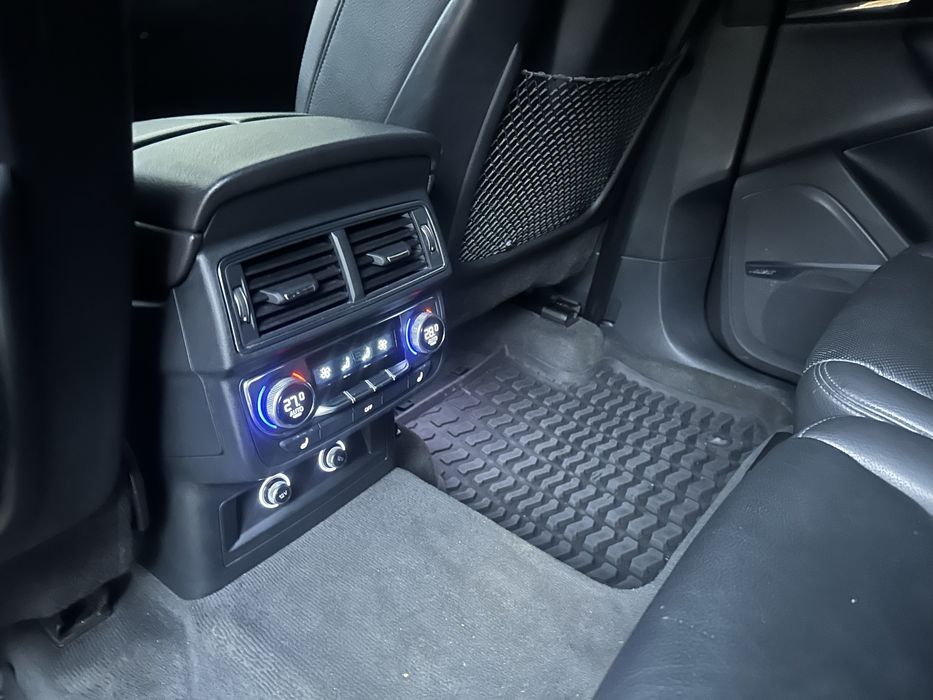 Машинка ідел!!! Сів!!! Ганяєш!!!