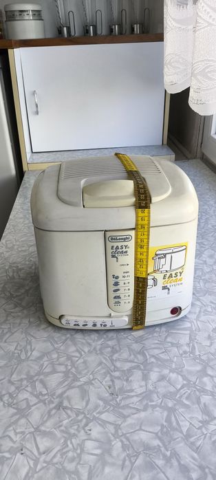 Nowa frytkownica DeLonghi.
