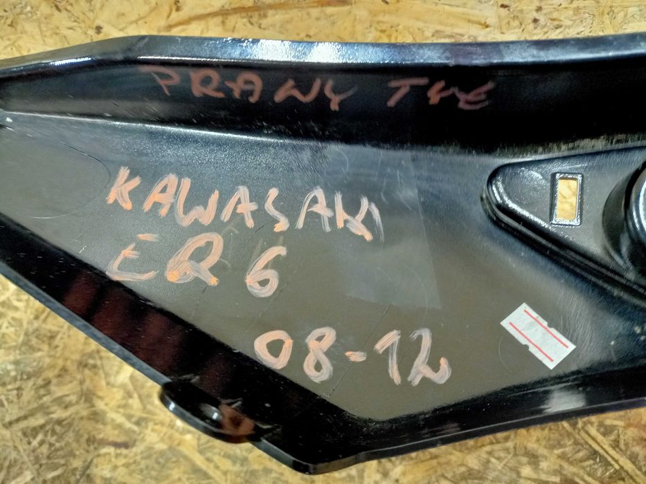Kawasaki ER6 08-12 boczek owiewka prawy tył oryginał