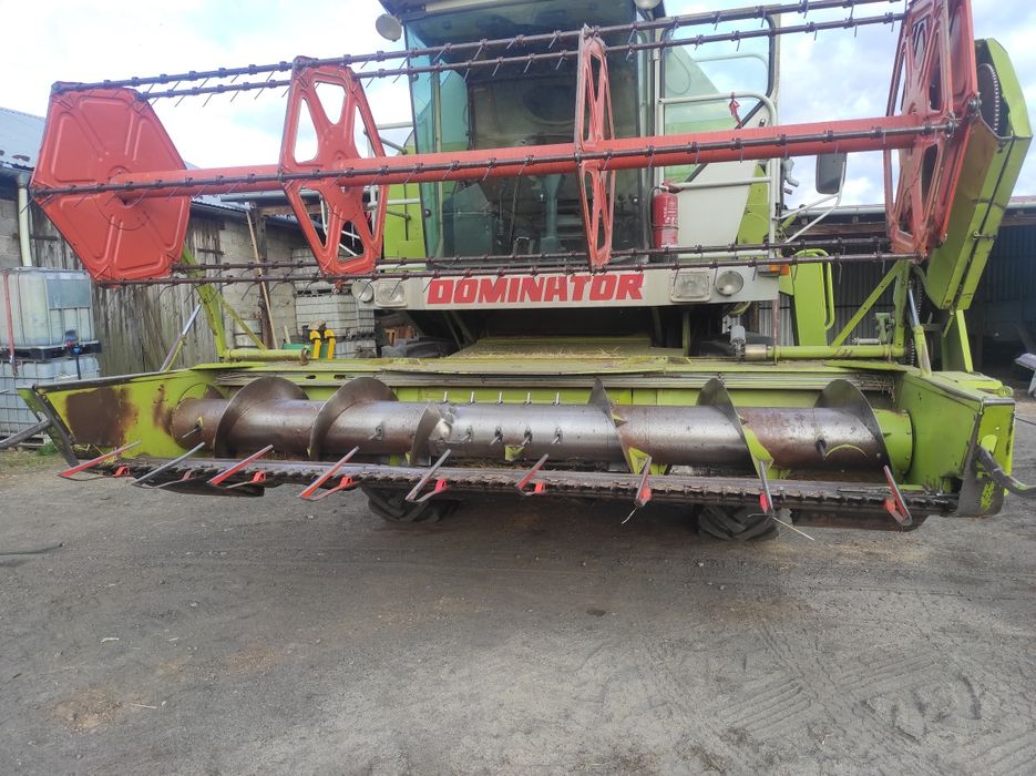 Sprzedam heder do kombajnu Claas