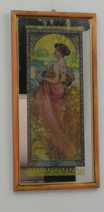 Quatro quadros das 4 estações do ano.