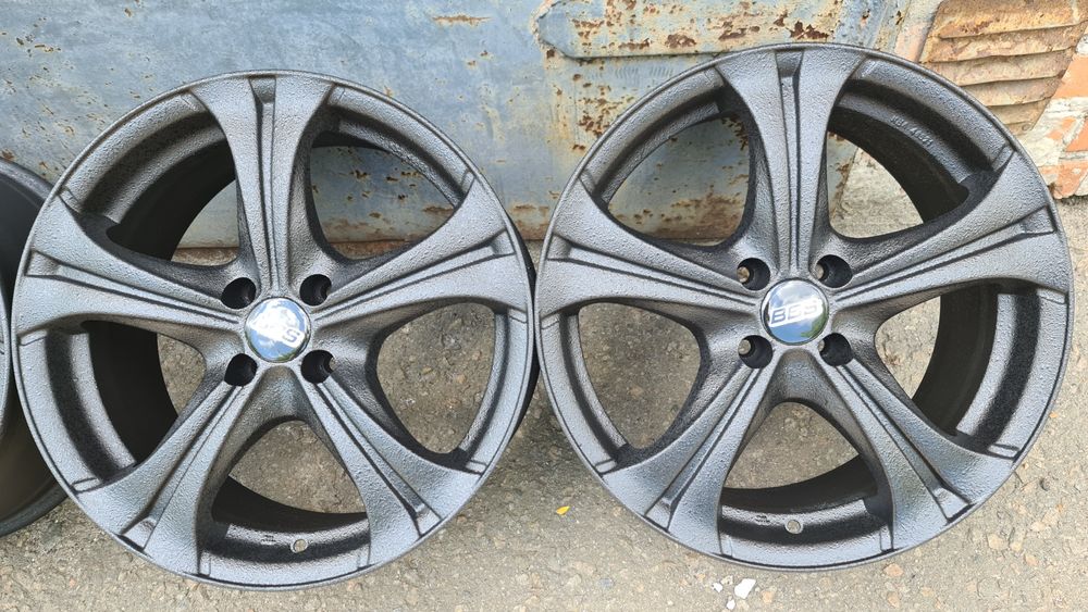 Литые диски R17 4*100 (мини, Тойота, киа, джили мк кросс, опель, ВАЗ )