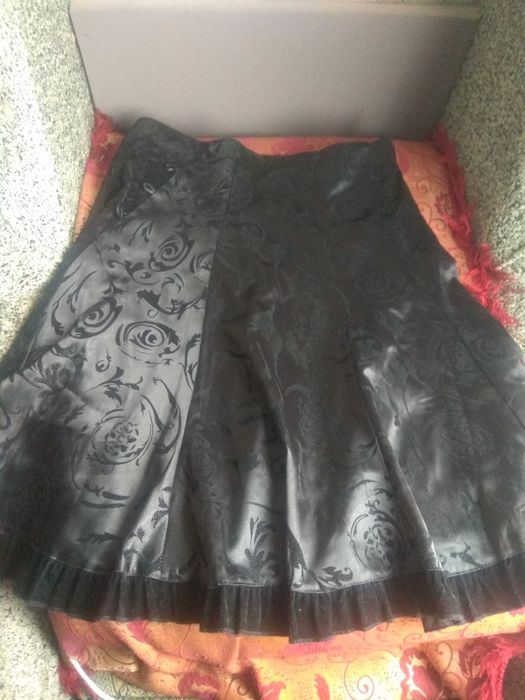 Продам юбку черную