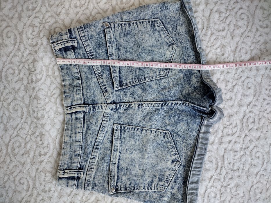 Krótkie spodenki dżinsowe New Yorker XS