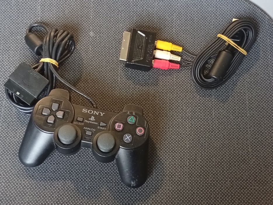 PS2 totalmente funcional l + cabos