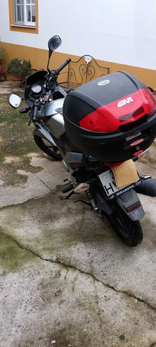 Honda CBF125, bom estado