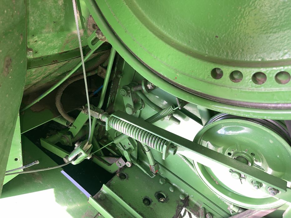 Комбайн John Deere 1065