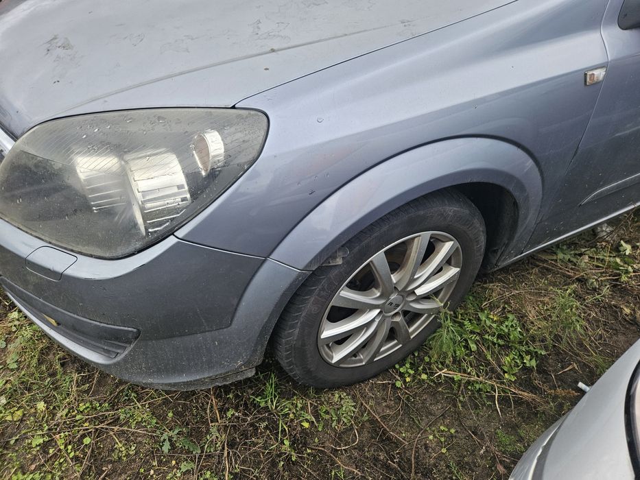 Opel Astra H z163  1.6 maska lampa blotnik drzwi klapa zderzak  koła