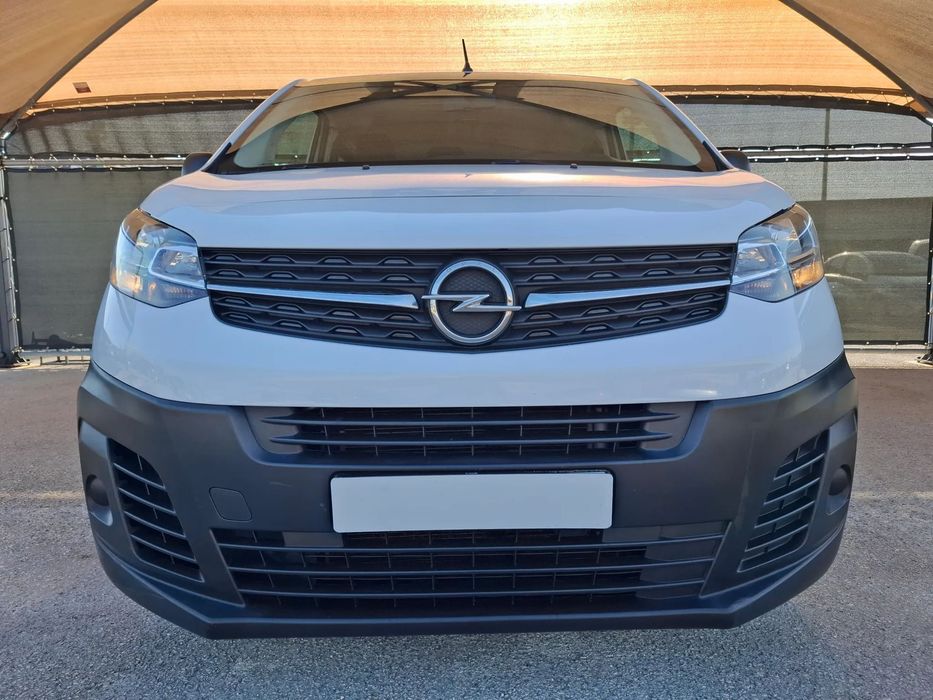 Opel Vivaro 1.5 CDTi L3H1 Essentia