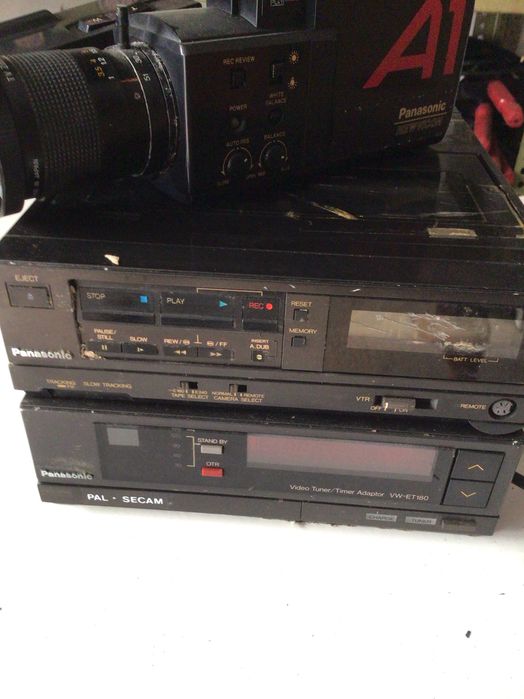 Maquina de filmar muito antiga PANASONIC A/1 ver outras fotos ,para colecionadores