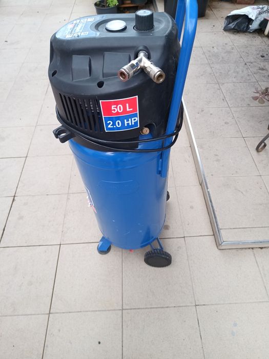 Compressor vertical de 50 litros