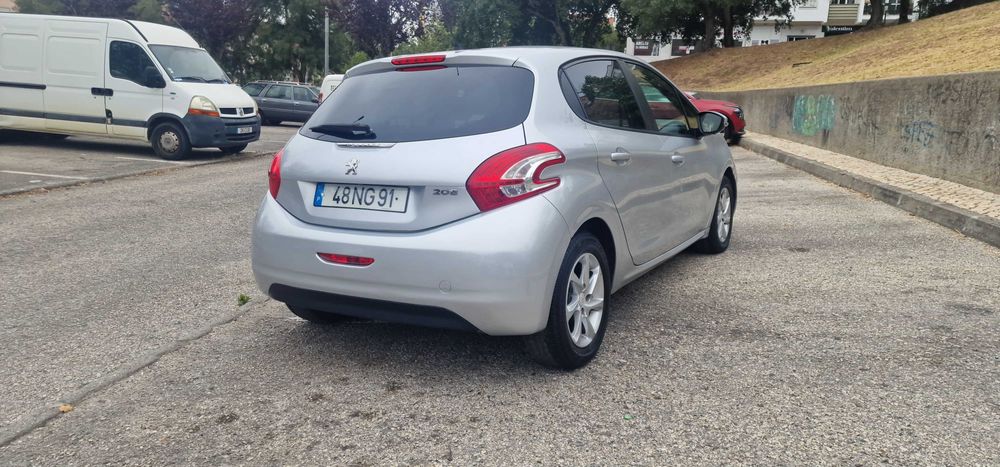 Peugeot 208 Gasolina