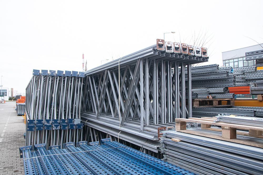 Regał paletowy magazynowy trawers rama META, NEDCON, METALSISTEM