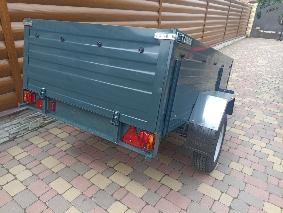 Автомобільні причіпи