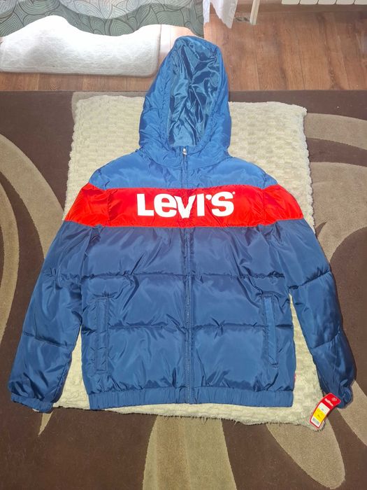 kurtka zimowa levis