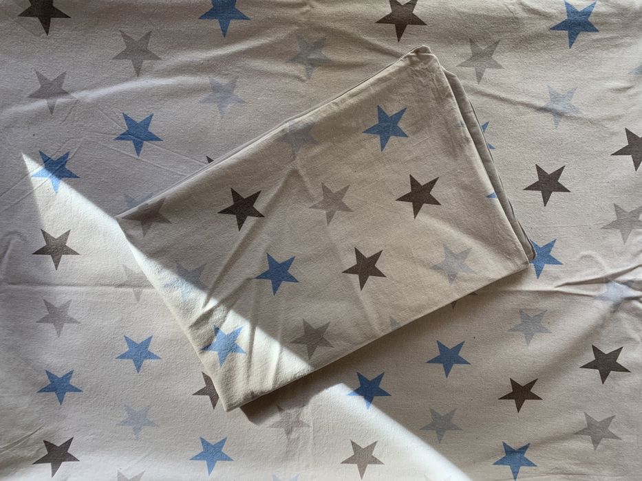 Poszewki na pościel niemowlęcą w gwiazdki 135x100