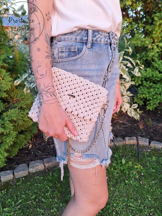 Beżowa torebka ze sznurka na łańcuszku makrama handmade