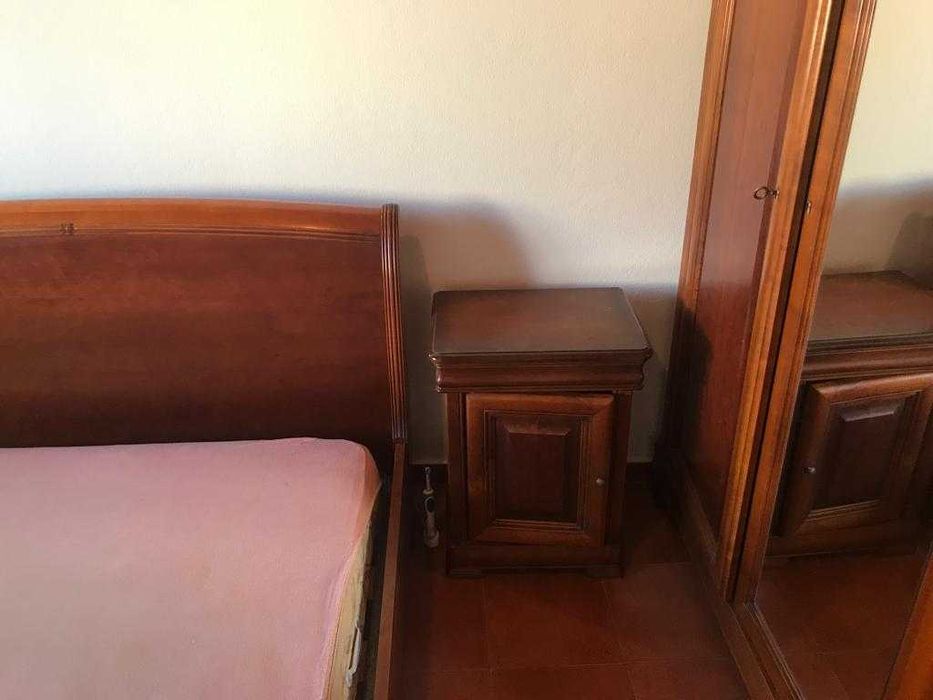 Mobília de Quarto de Cerejeira