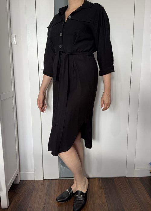 Pieces czarna elegancka sukienka z paskiem
