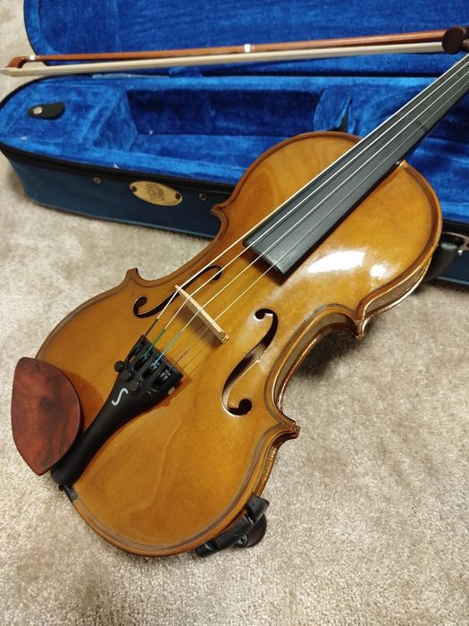 Violino Stentor 1/2 usa o com arco e estojo