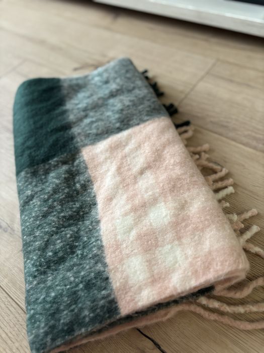 Szalik w kratke Only