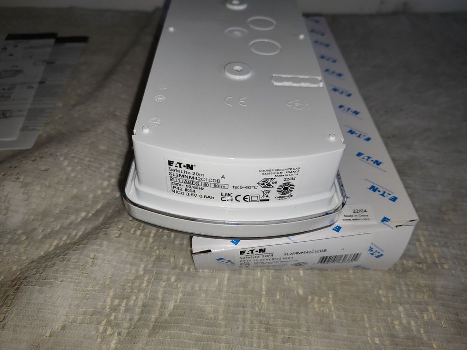 Eaton SL2MNM42C1CD Emergency LED Luminaire, 60 lm, IP42 SafeLite64729402309762122