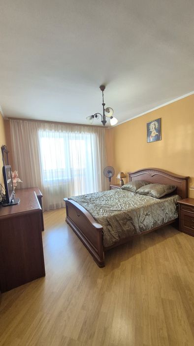 Продаж квартири 2-кім квартири. Каскад.Програми.