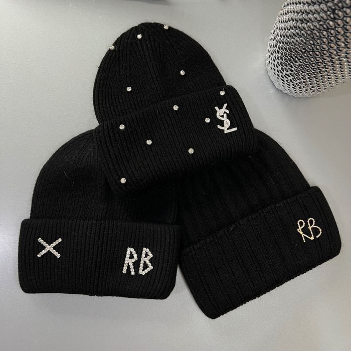 Шапка RB Yves Saint Laurent зимова жіноча брендова