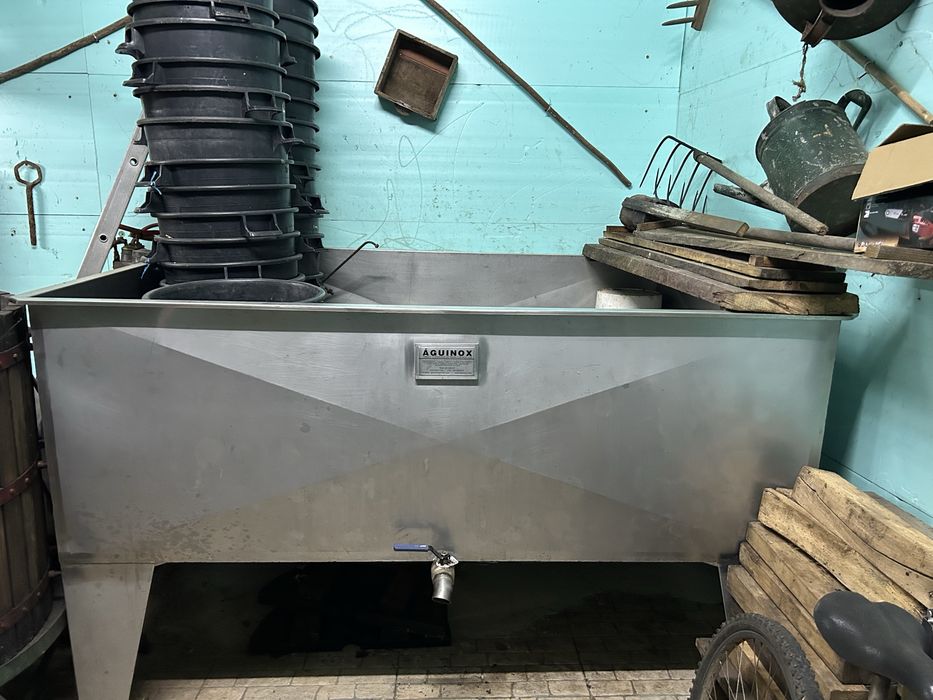 Tanque / Lagar em Inox 2000L Águinox com Torneira