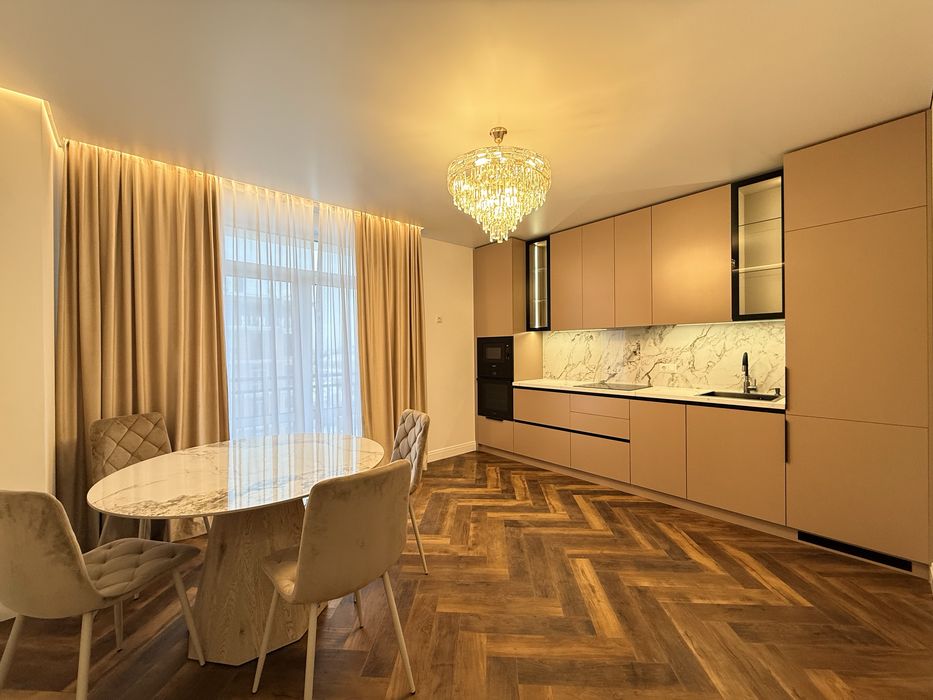 Продаж 1к квартири в Центрі Міста/ЖК Мала Прага/50 м2