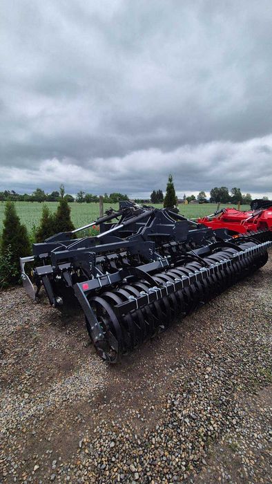 Hydrauliczna brona talerzowa hydraulicznie składana talerzówka 4 4,5 5