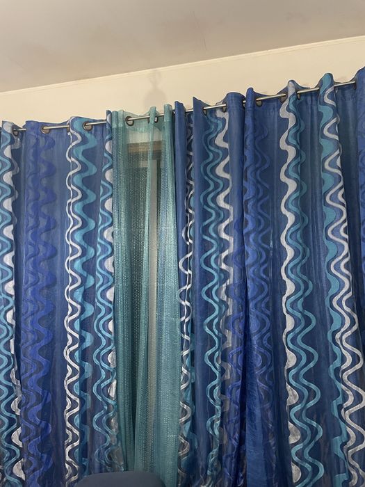 Conjunto sofa e cortinas