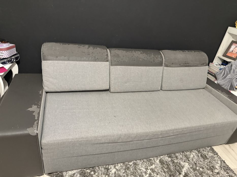 Kanapa- łózko- sofa.