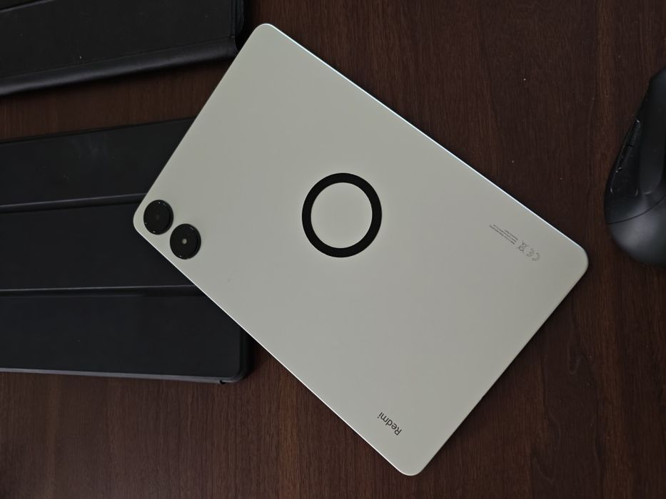 Redmi Pad Pro 6+128GB como novo com acessórios incluídos!