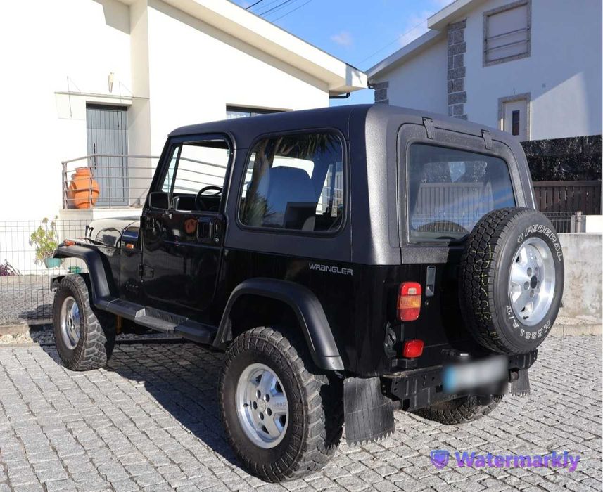 Jeep Wrangler YJ