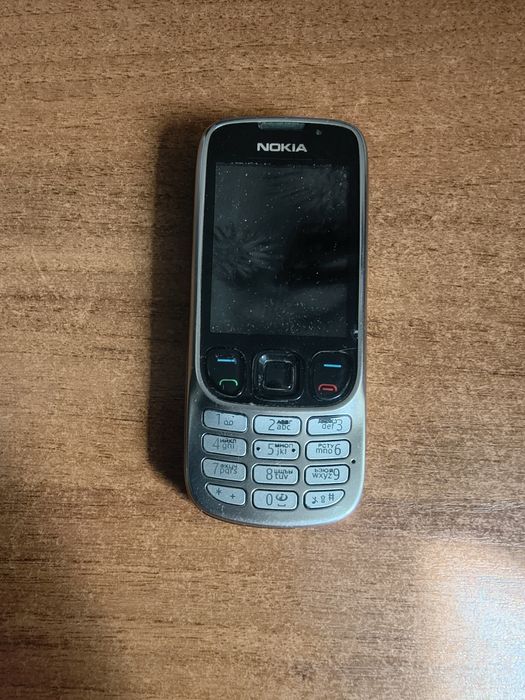Продам Nokia 6303
