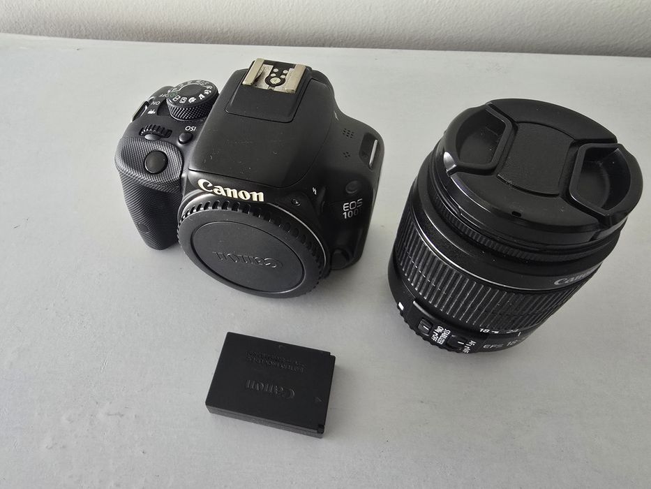 Canon 100D + 18-55mm IS II